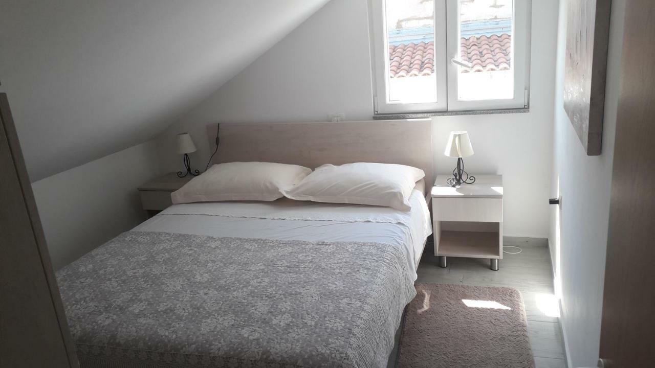 Apartmani Zilic 두기라트 외부 사진