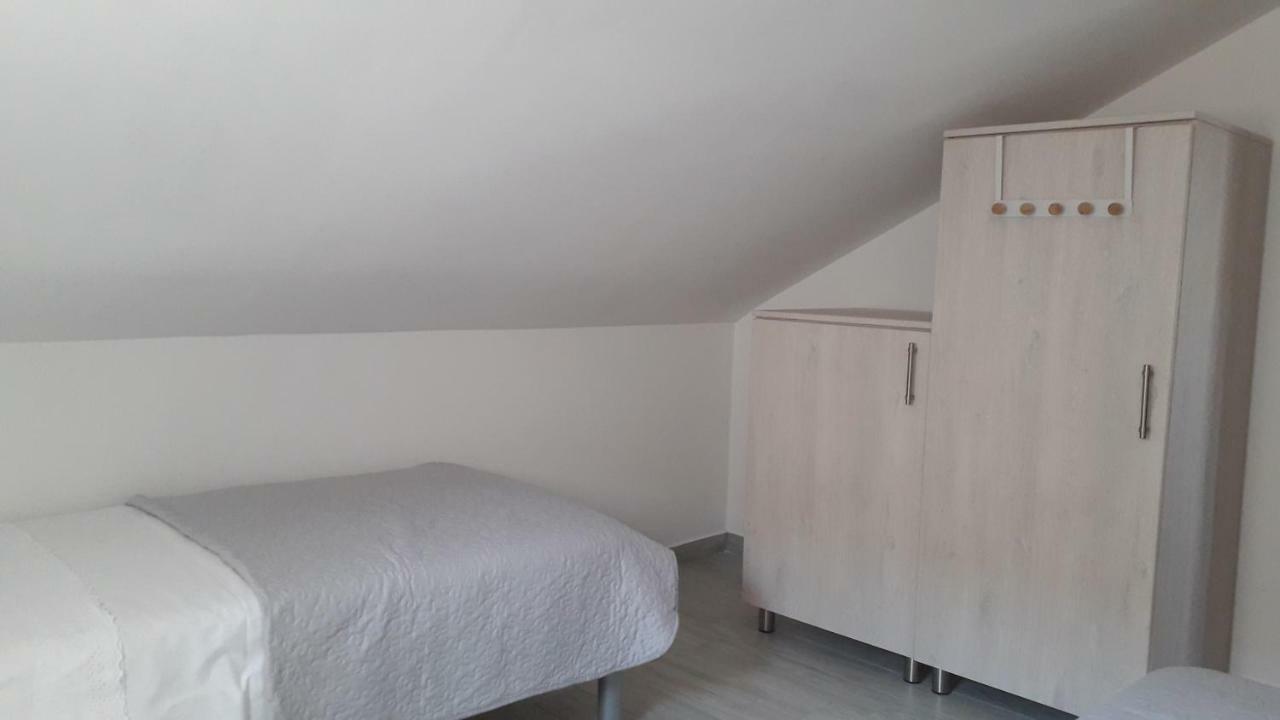Apartmani Zilic 두기라트 외부 사진