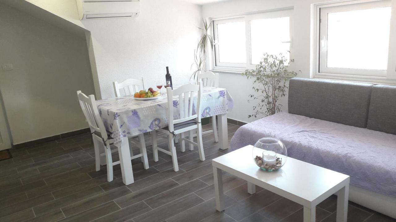 Apartmani Zilic 두기라트 외부 사진